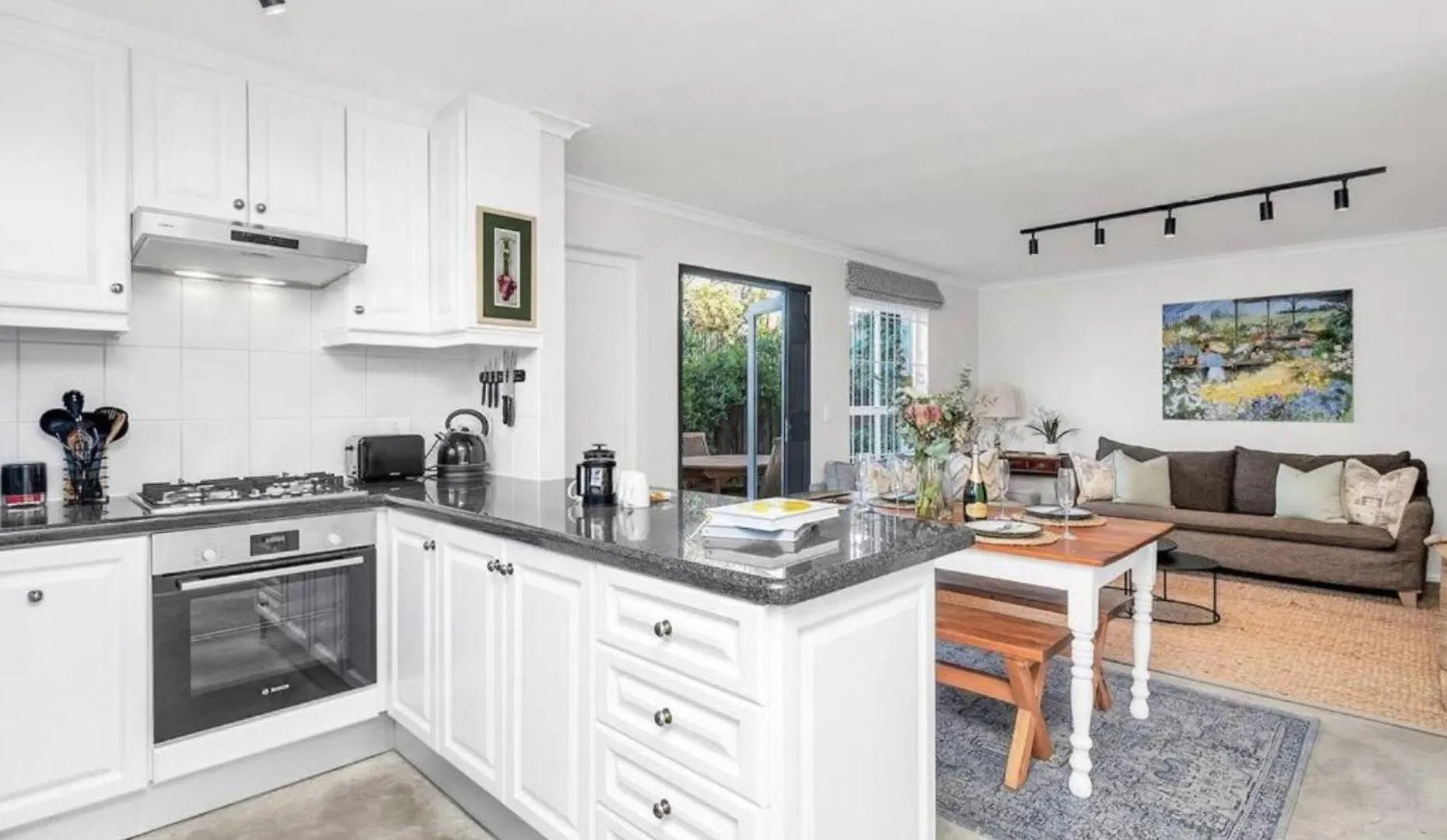 Cosy Home In Claremont Cape Town Tatil Evi