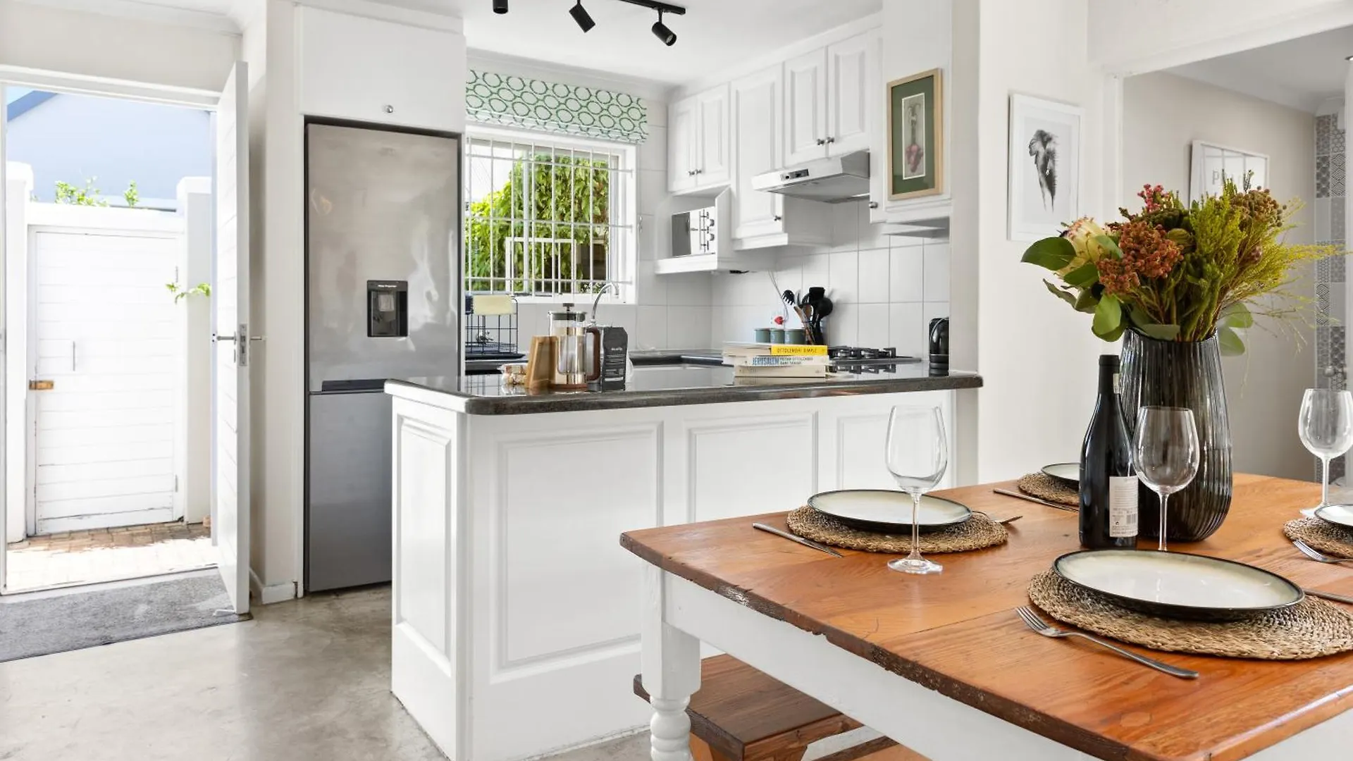 Cosy Home In Claremont Cape Town 0*,  Güney Afrika